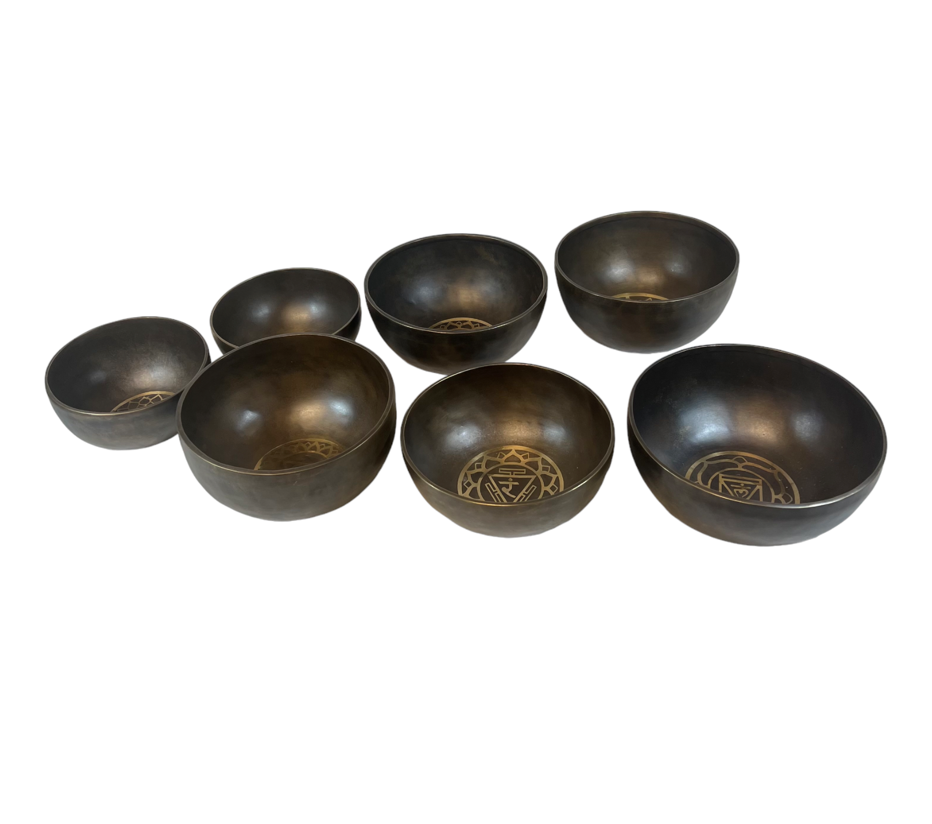 7 chakra singing bowl set inside