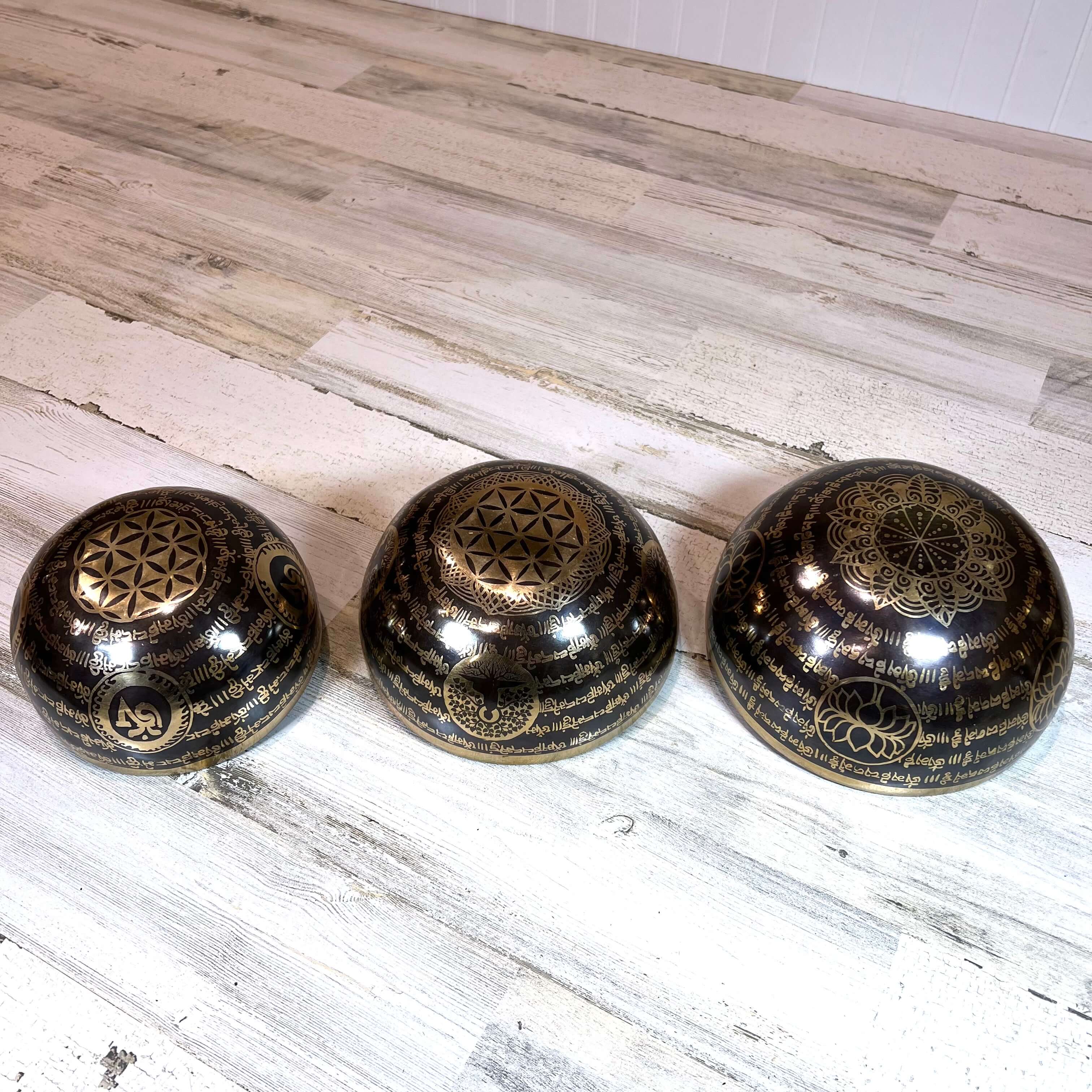 Tibetan Engraved Singing Bowl Set Bottom