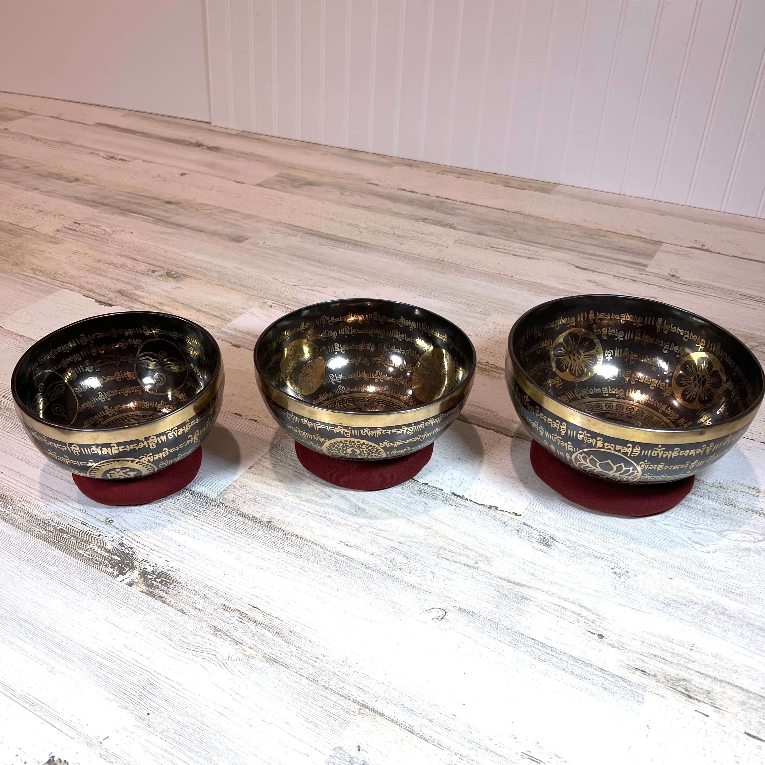 Tibetan Engraved Singing Bowl Set