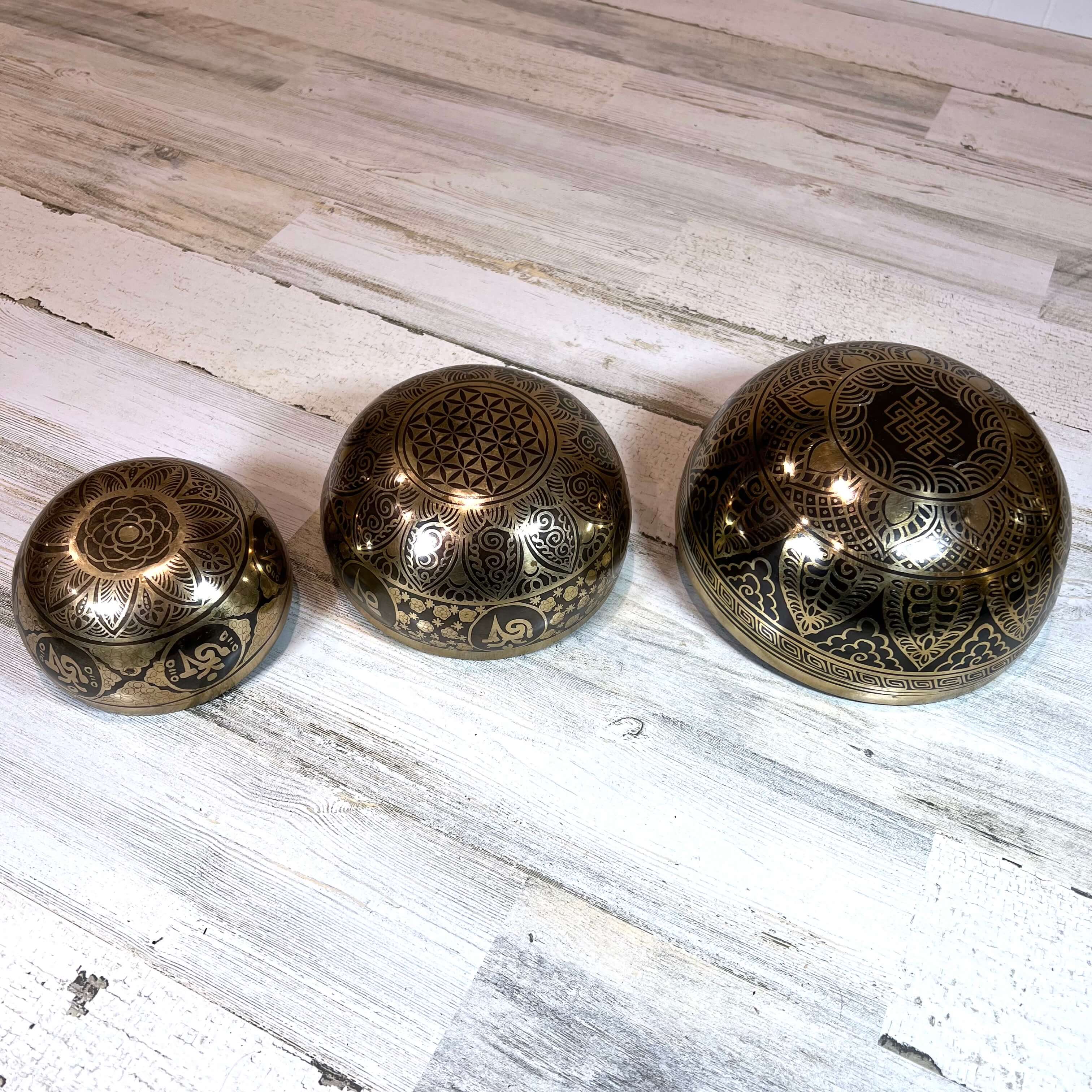 Tibetan Engraved Singing Bowl Set Bottom