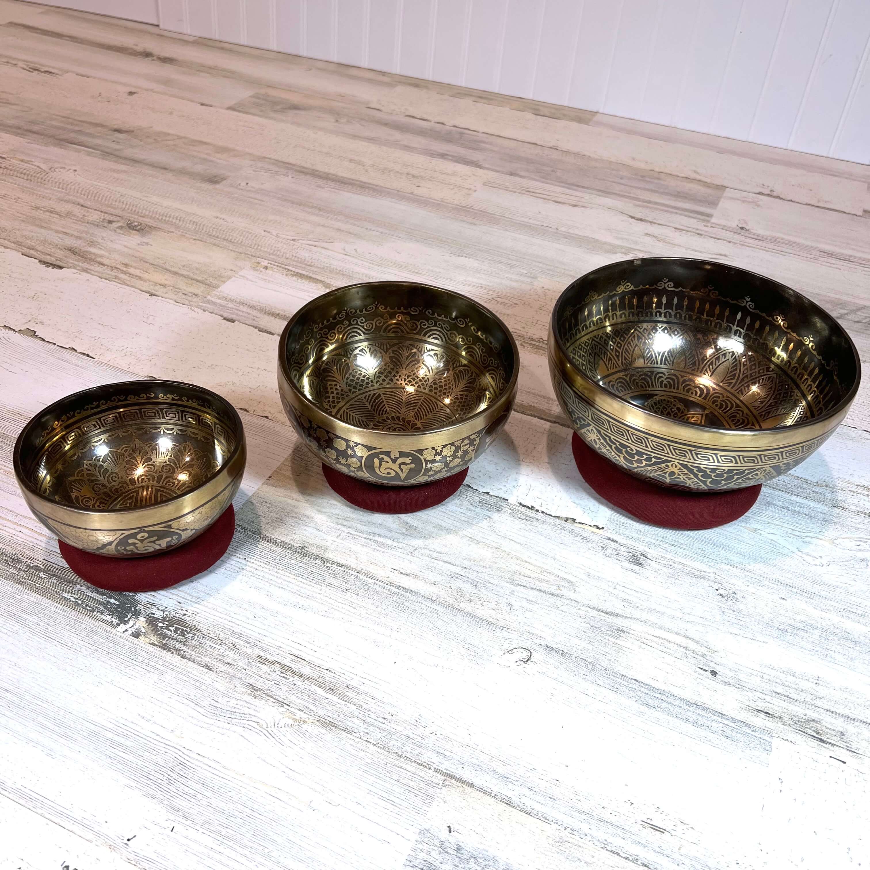 Tibetan Engraved Singing Bowl Set