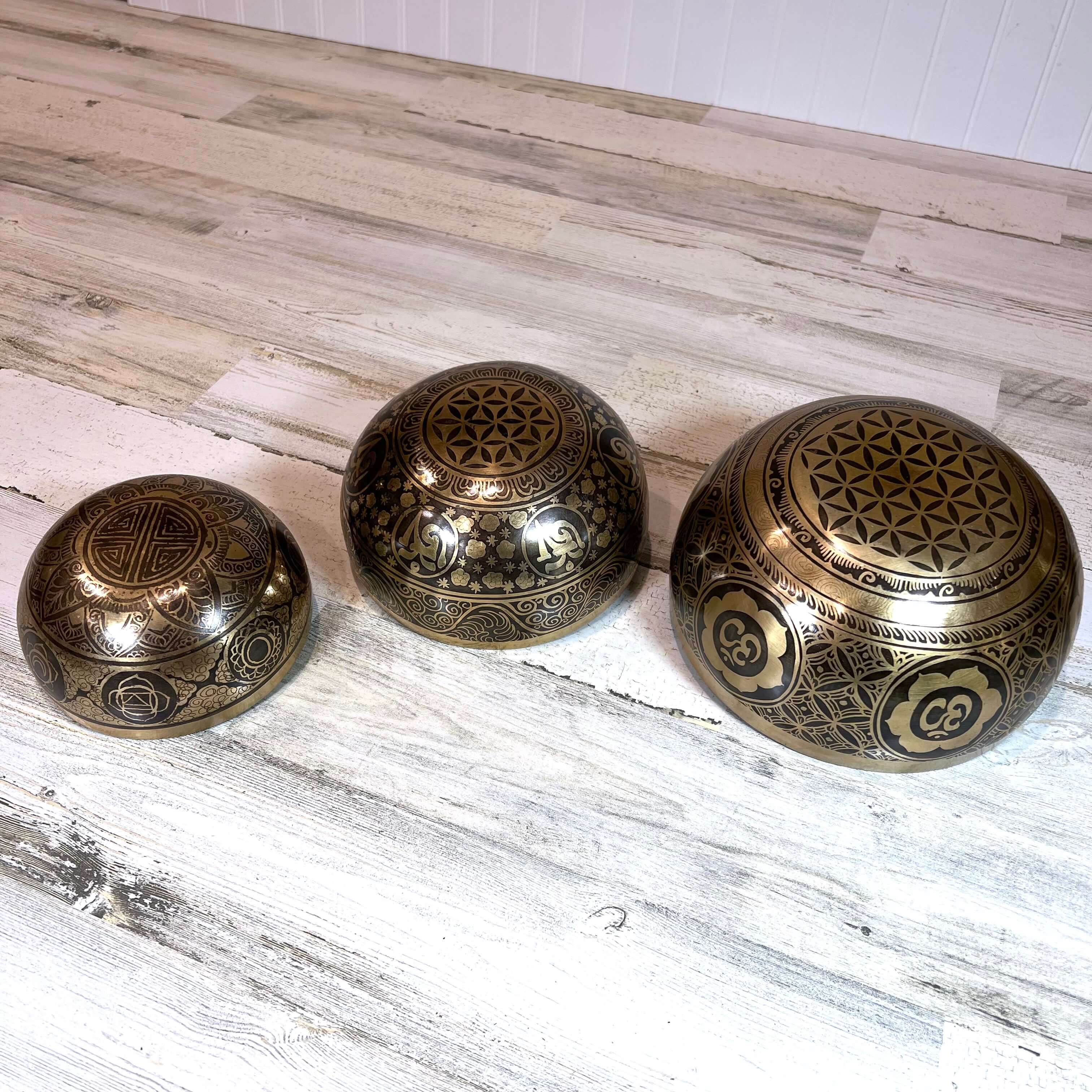 Tibetan Engraved Singing Bowl Set Bottom