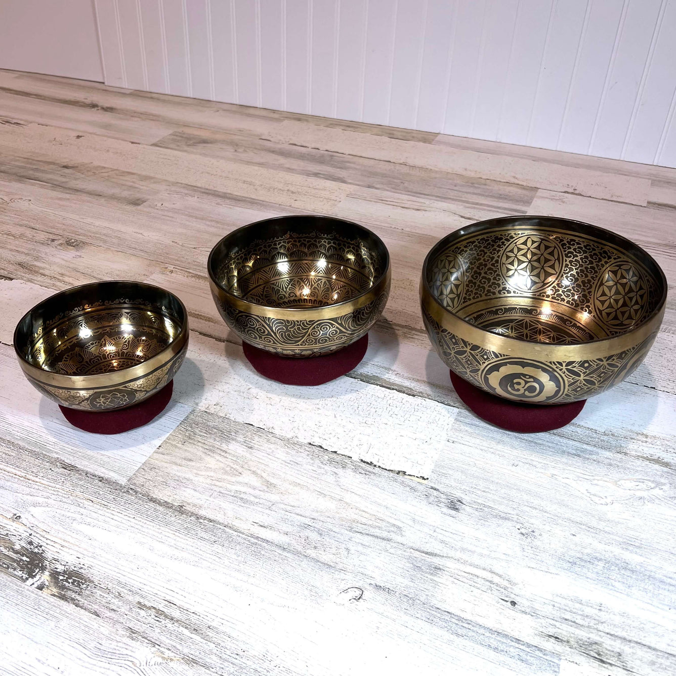 Tibetan Engraved Singing Bowl Set