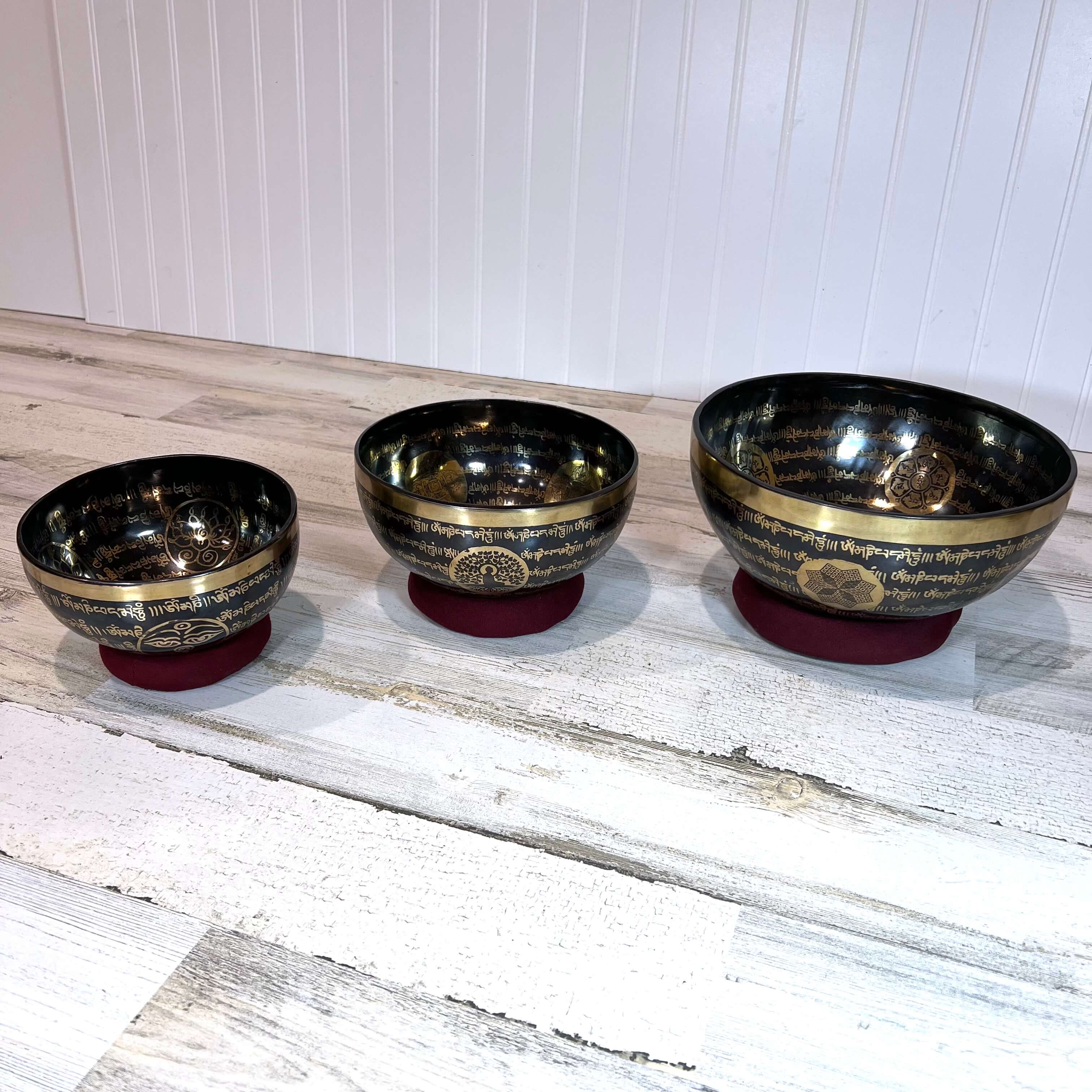 Tibetan Engraved Singing Bowl Set