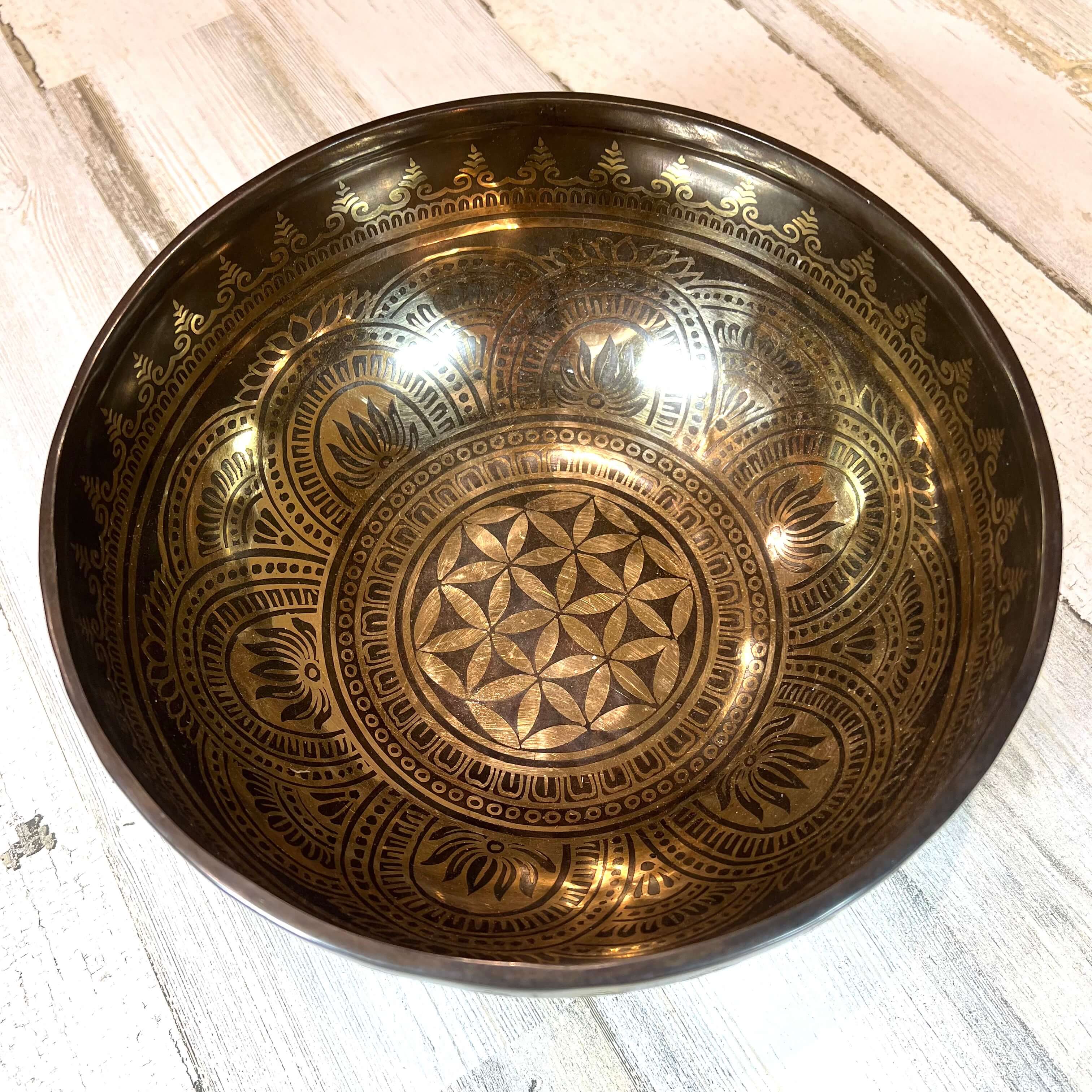 Tibetan Singing Bowl Inside