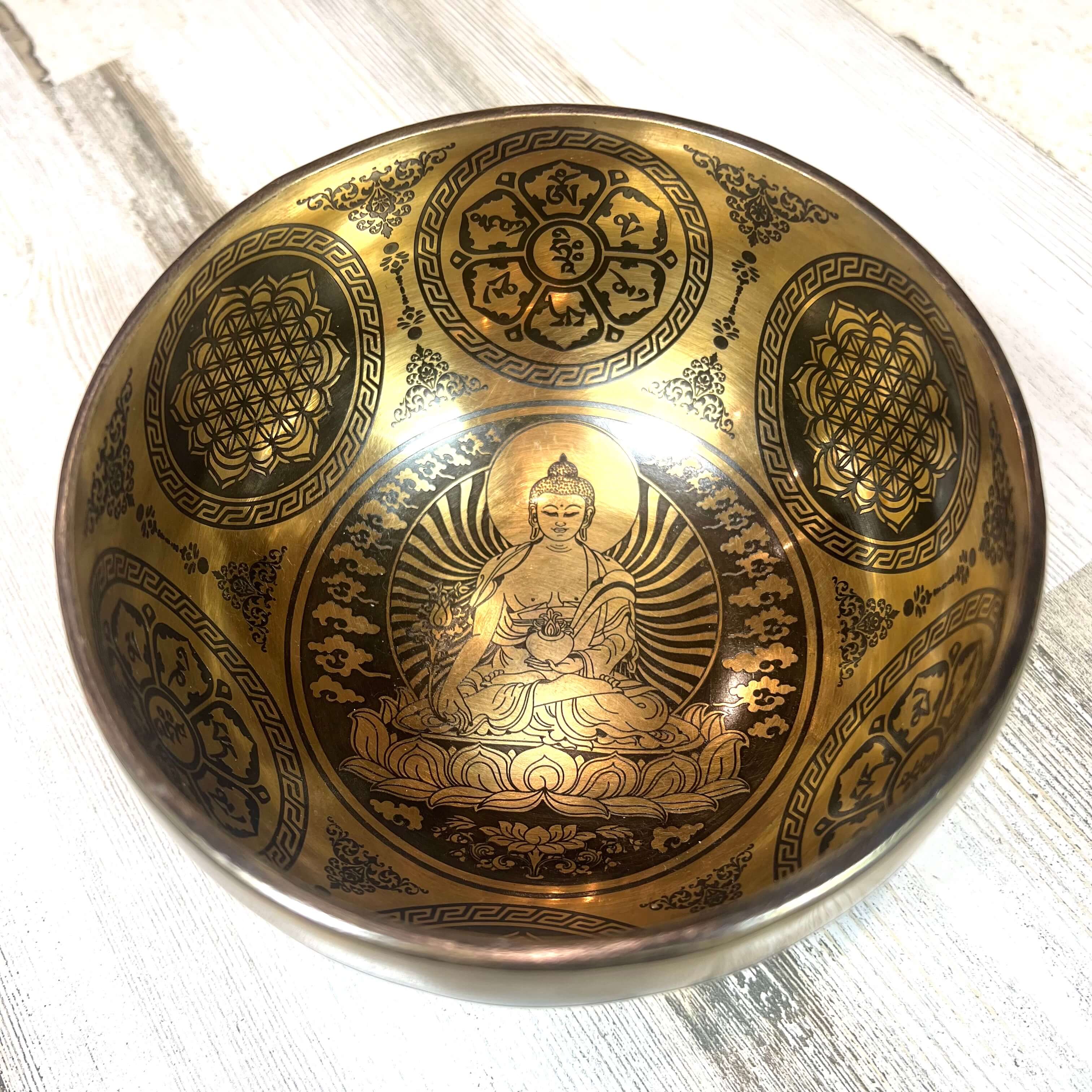 Tibetan Singing Bowl Inside