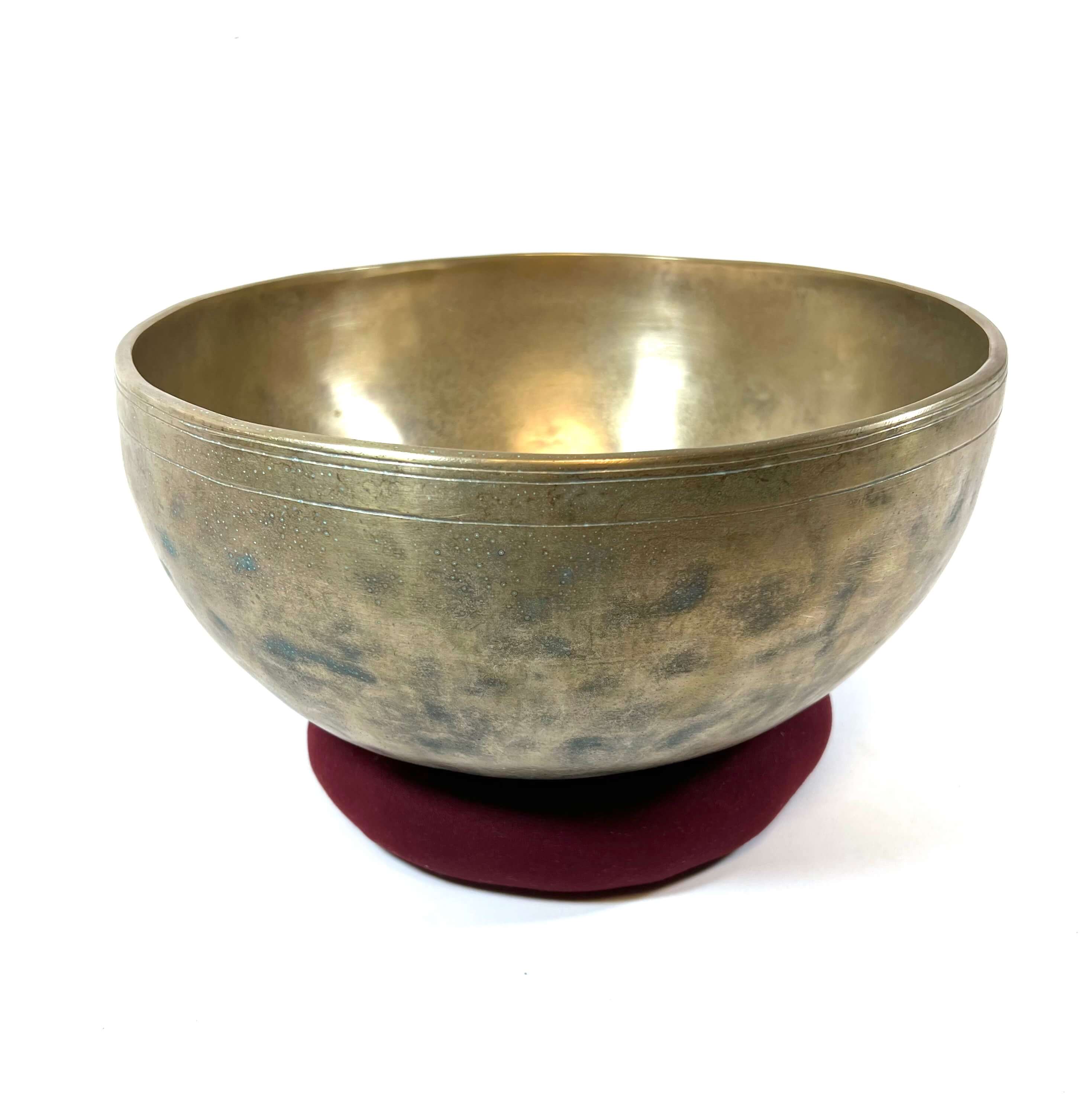 Lingam Singing Bowl
